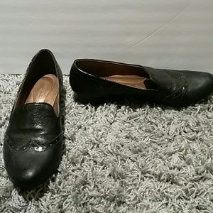Naturalizer leather loafers